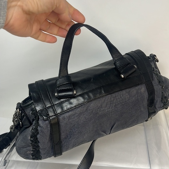 Olivia Harris Black Crossbody Bag - Picture 3 of 16